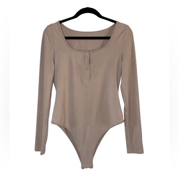 SHEIN Light Beige Ribbed Bodysuit - Picture 1 of 10